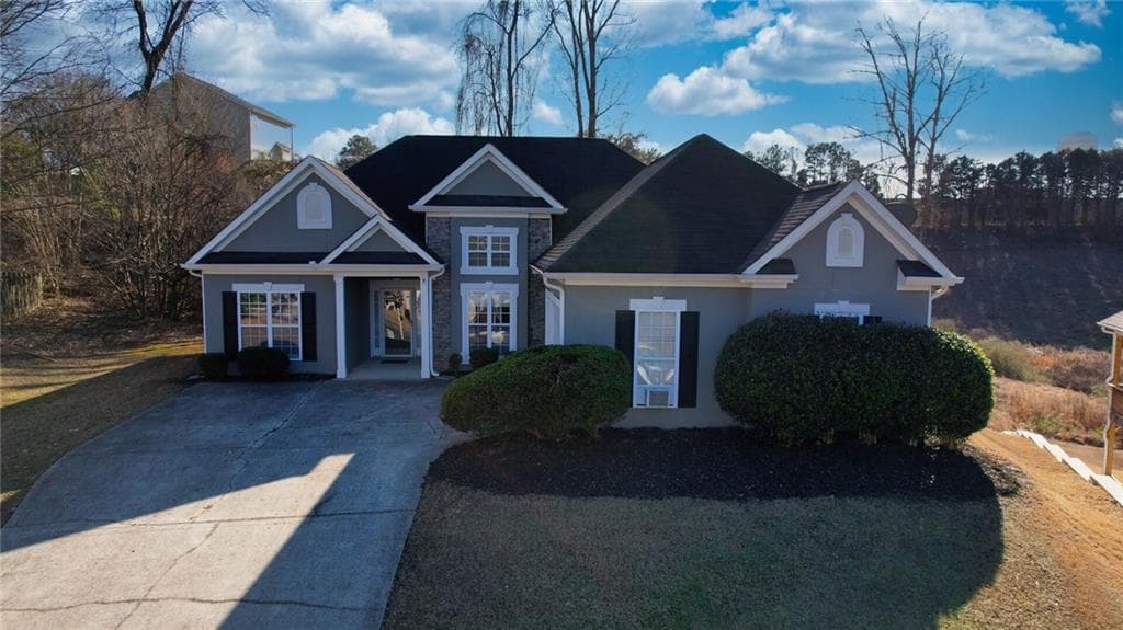 3 bedroom, 2 bathroom, 1,470 sq ft single family residence under contract at 2648 Neighborhood Walk, Villa Rica, GA 30180 — photo 3