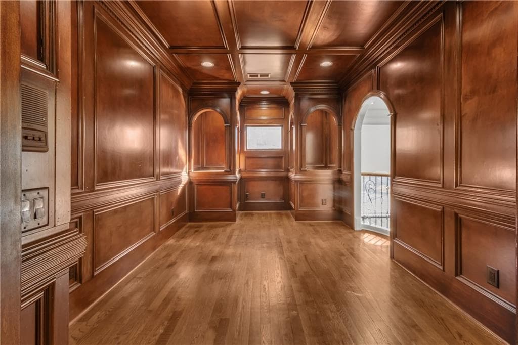 6 bedroom, 6 bathroom, 10,200 sq ft single family residence for sale at 1968 Enon Road, South Fulton, GA 30331 — photo 9