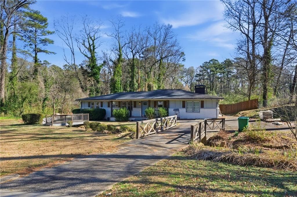 1532 Alverado Way, Decatur, GA 30032 — most recent listing photo