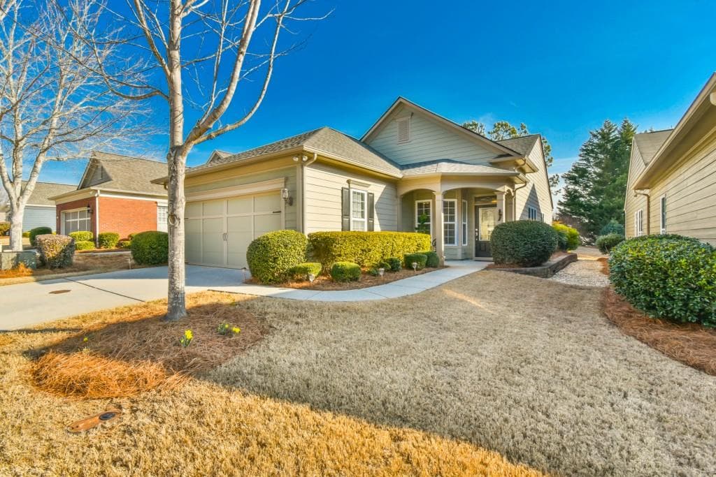 2 bedroom, 2 bathroom, 1,538 sq ft single family residence sold at 6264 Ivy Stone Way, Hoschton, GA 30548