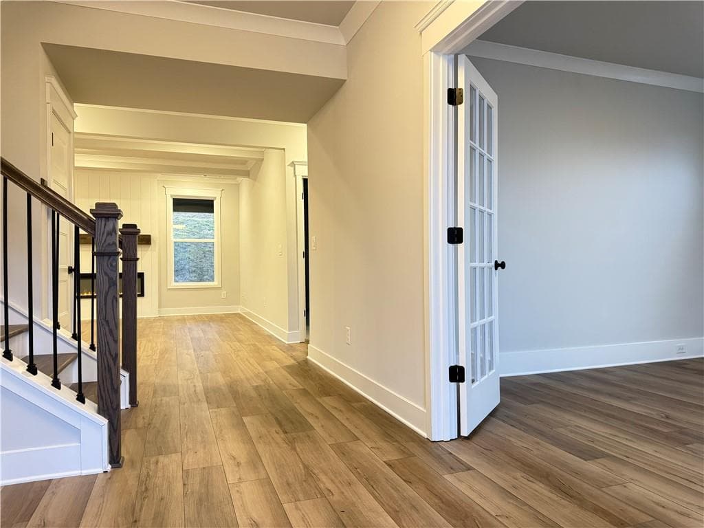 5 bedroom, 4 bathroom, 3,145 sq ft single family residence for sale at 5276 Baymont Drive, Gainesville, GA 30507 — photo 8
