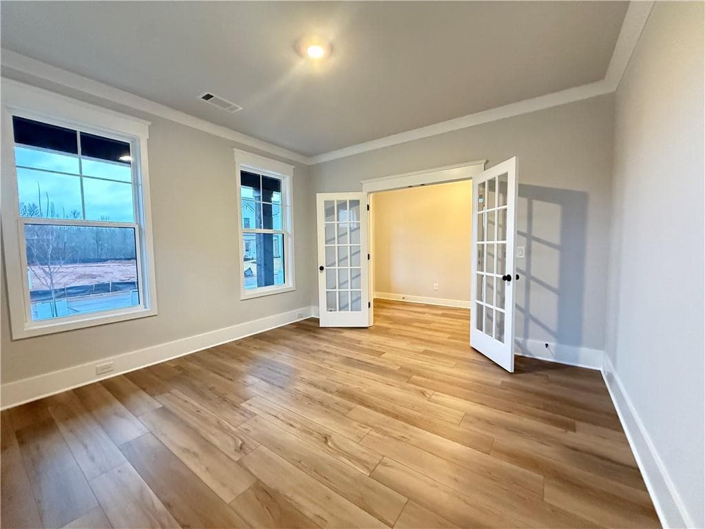 5 bedroom, 4 bathroom, 3,145 sq ft single family residence for sale at 5276 Baymont Drive, Gainesville, GA 30507 — photo 10