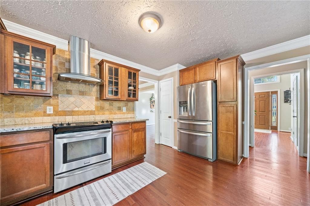 4 bedroom, 3 bathroom, 3,907 sq ft single family residence under contract at 1520 Windsong Park Drive, Dacula, GA 30019 — photo 10