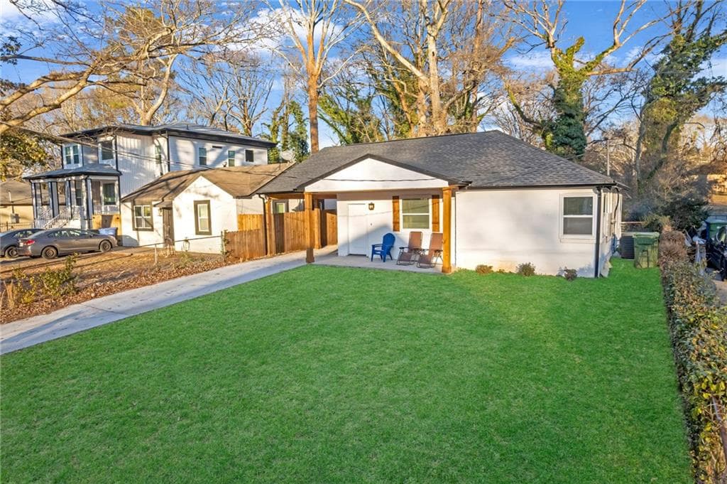 3 bedroom, 2 bathroom, 1,439 sq ft single family residence sold at 1426 Elizabeth Avenue, Atlanta, GA 30310