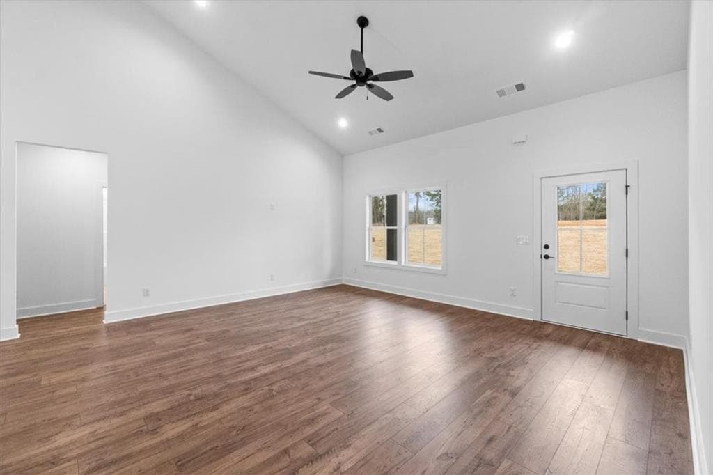 3 bedroom, 3 bathroom, 1,641 sq ft single family residence under contract at 114 Henson Drive, Monroe, GA 30655 — photo 6