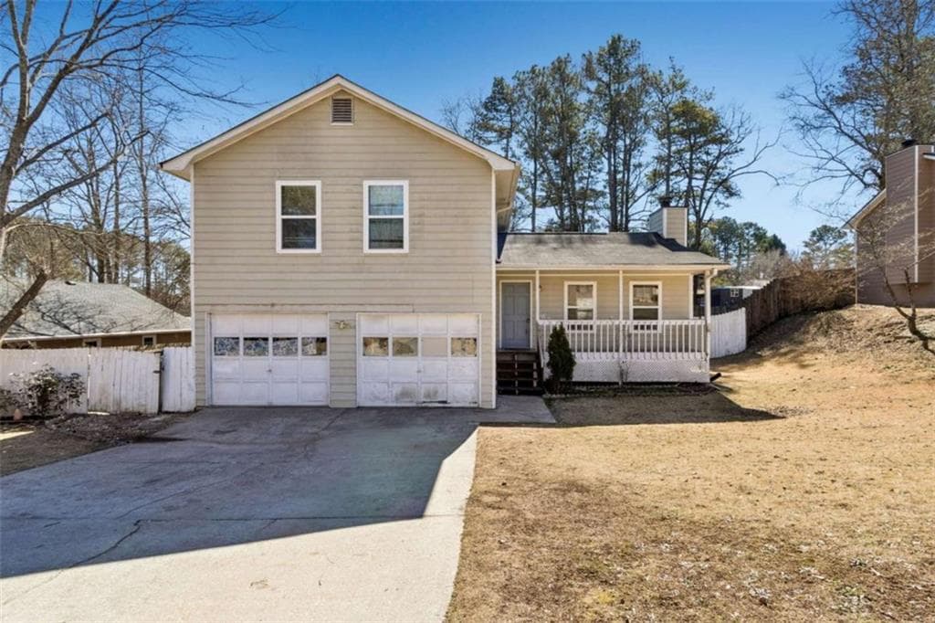 570 Wayside Drive, Lawrenceville, GA 30046 — most recent listing photo
