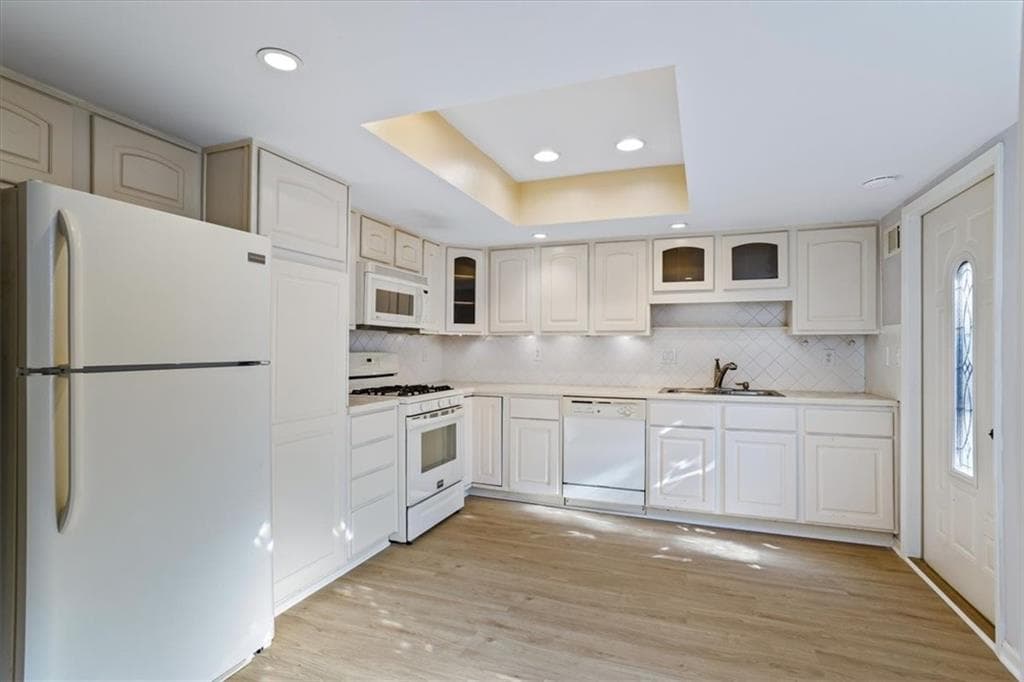 3 bedroom, 3 bathroom, 1,536 sq ft townhouse for rent at 1009 Knights Bridge Court, Norcross, GA 30093 for $2,000 a month — photo 5