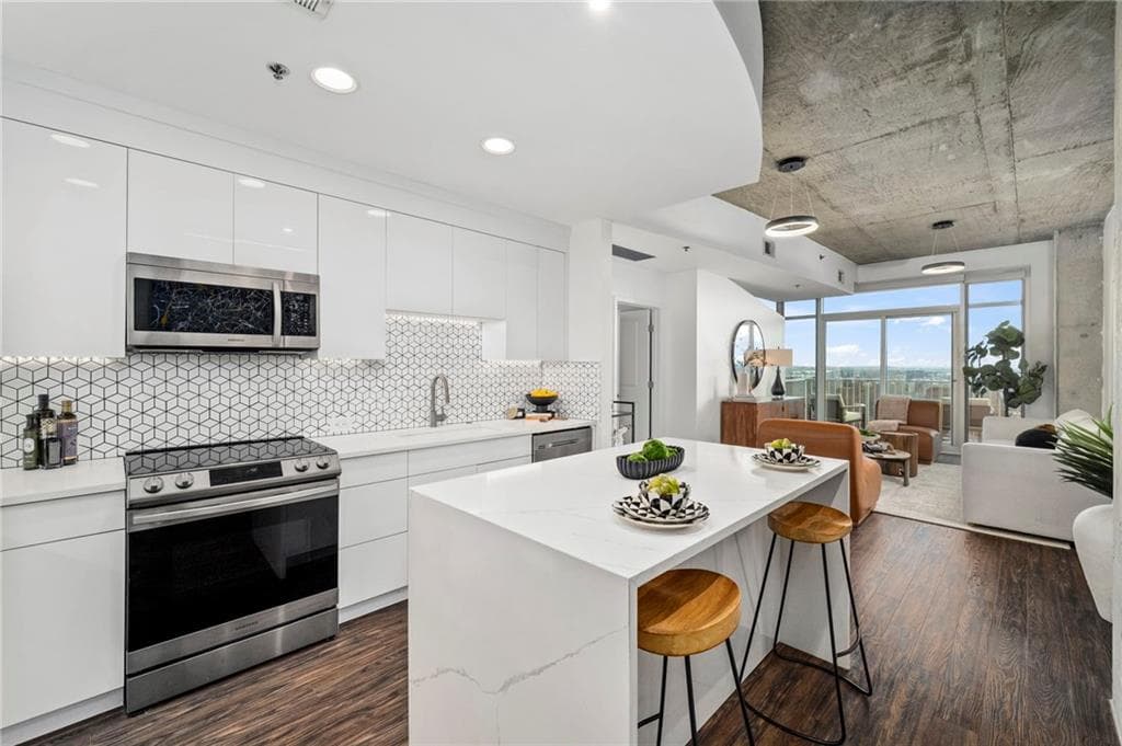250 Pharr Road 1116, Atlanta, GA 30305 — most recent listing photo