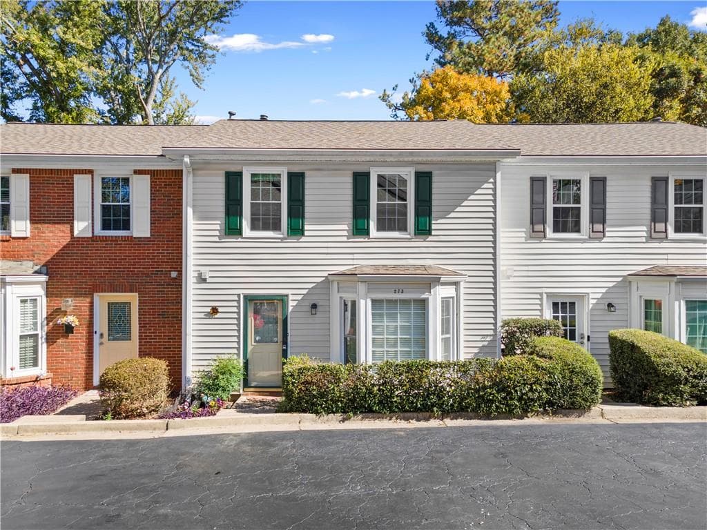 273 Shaded Oaks Lane, Marietta, GA 30067 — most recent listing photo