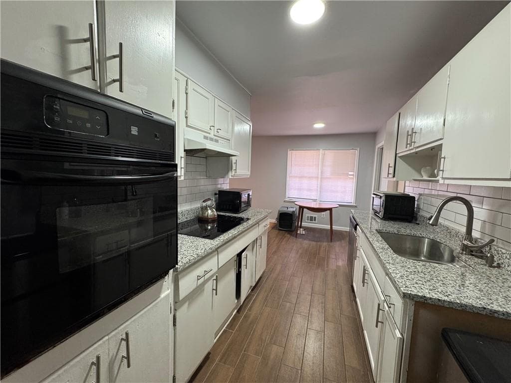 3 bedroom, 2 bathroom, 1,828 sq ft single family residence for rent at 3080 Forrest Park Road, Atlanta, GA 30354 for $1,950 a month — photo 8