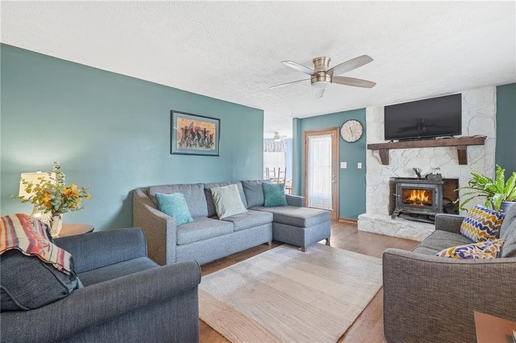 3 bedroom, 2 bathroom, 1,913 sq ft single family residence for sale at 214 Horseshoe Circle, Rockmart, GA 30153 — photo 9