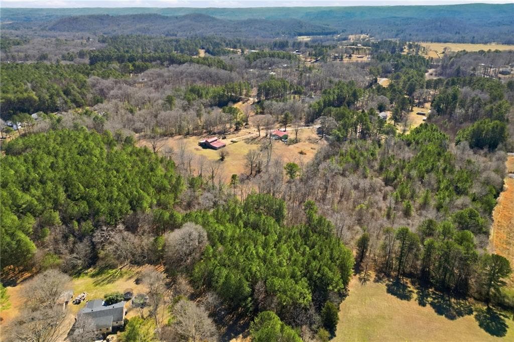 3 bedroom, 2 bathroom, 1,913 sq ft single family residence for sale at 214 Horseshoe Circle, Rockmart, GA 30153 — photo 4