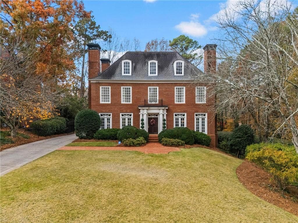 5 bedroom, 7 bathroom, 7,391 sq ft single family residence sold at 1390 Wesley Circle, Atlanta, GA 30327