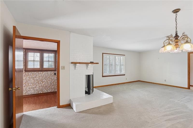 2 bedroom, 2 bathroom, 2,072 sq ft single family residence under contract at 277 Oak Street, Hiram, GA 30141 — photo 9