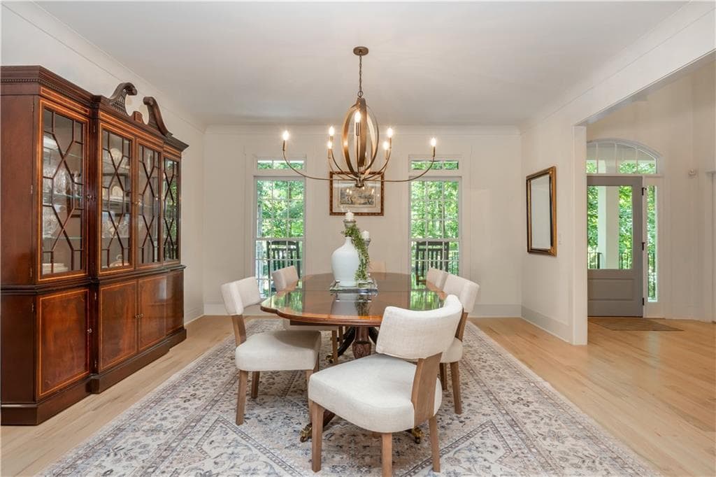 5 bedroom, 6 bathroom, 7,497 sq ft single family residence for sale at 910 Pleasant Hollow Trail, Milton, GA 30004 — photo 10