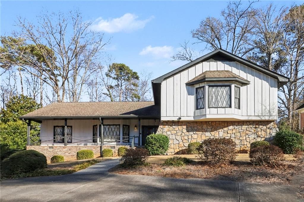 1905 Castleway Lane, Atlanta, GA 30345 — most recent listing photo