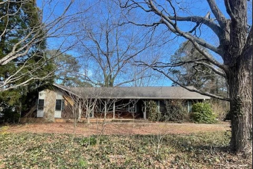 3346 San Antonio Drive