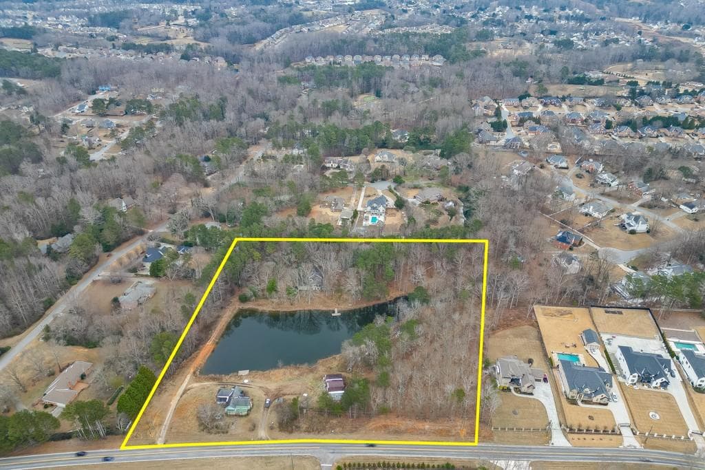 3 bedroom, 3 bathroom single family residence for sale at 3251 Camp Branch Road, Buford, GA 30519 — photo 4