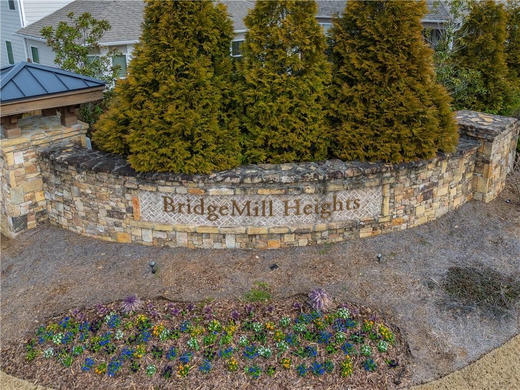 4 bedroom, 3 bathroom, 2,271 sq ft single family residence under contract at 114 Overlook Ridge Way, Canton, GA 30114 — photo 9