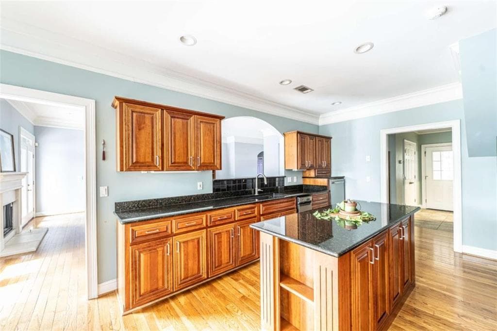 4 bedroom, 3 bathroom, 3,288 sq ft single family residence for sale at 4 Bridgeview Drive, Rome, GA 30161 — photo 10