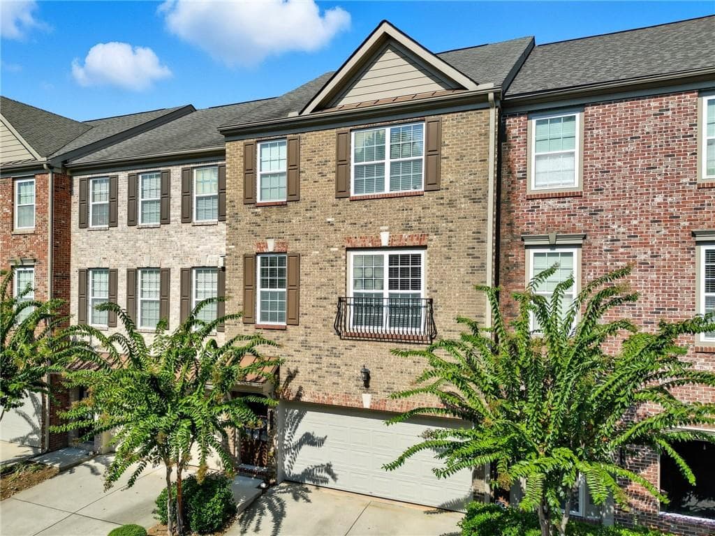5747 Pine Oak Drive, Peachtree Corners, GA 30092 — most recent listing photo