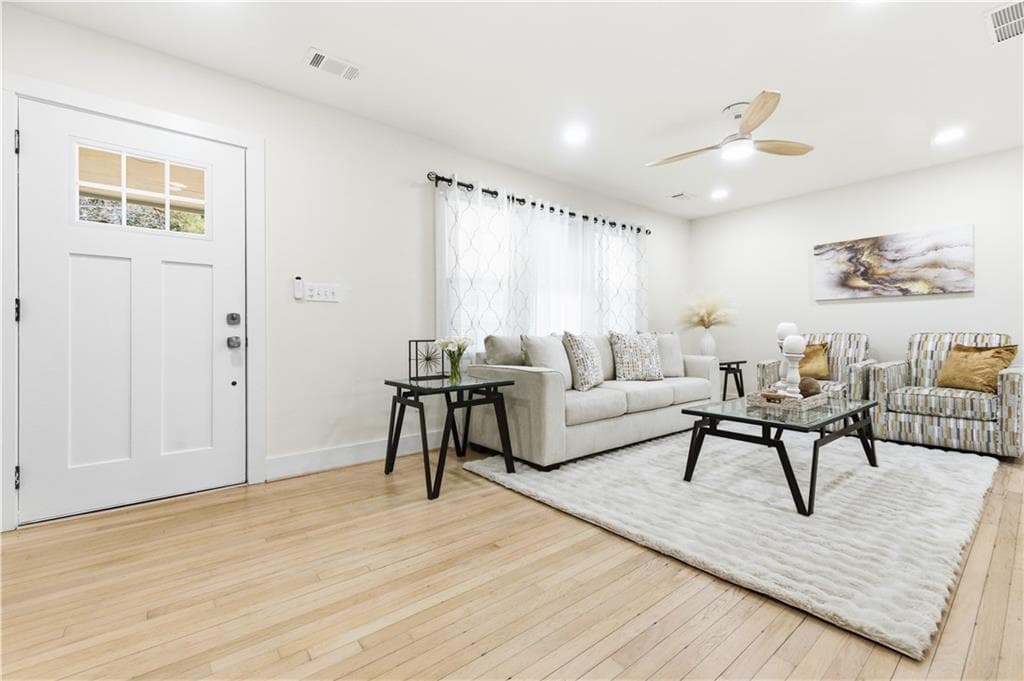 3 bedroom, 2 bathroom, 1,360 sq ft single family residence for sale at 1903 S Columbia Place, Decatur, GA 30032 — photo 5