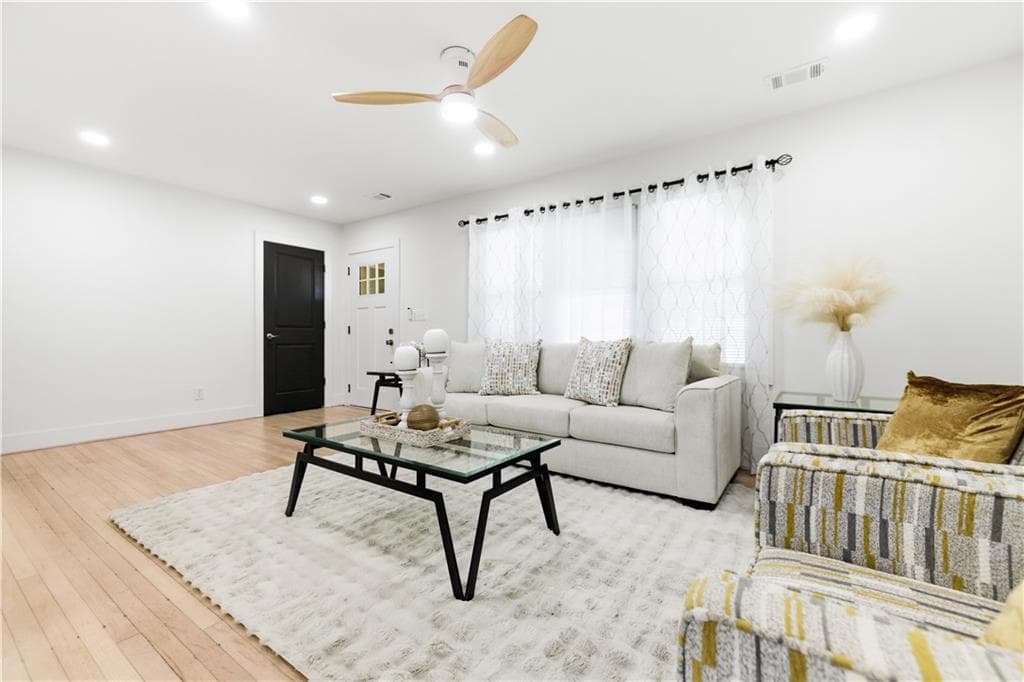 3 bedroom, 2 bathroom, 1,360 sq ft single family residence for sale at 1903 S Columbia Place, Decatur, GA 30032 — photo 7