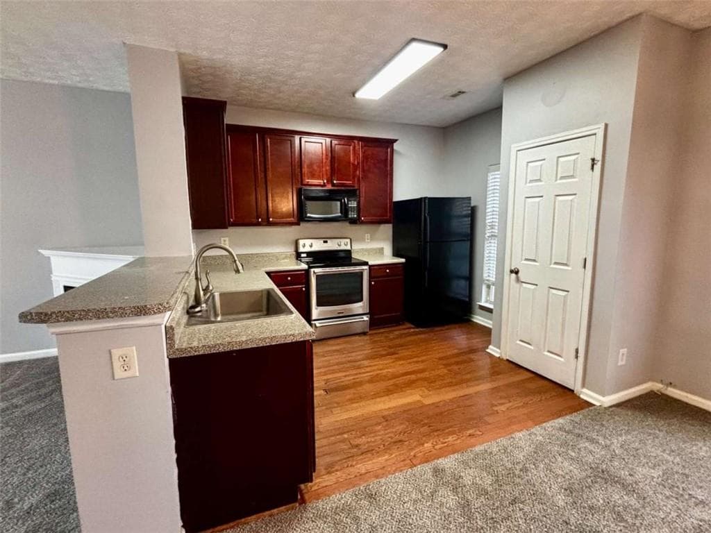3 bedroom, 3 bathroom, 1,504 sq ft townhouse for rent at 4249 High Park Lane, East Point, GA 30344 for $1,550 a month — photo 9