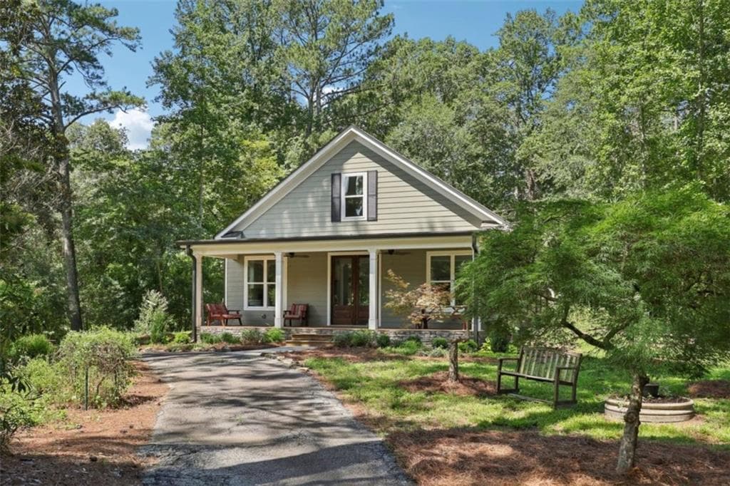 2 bedroom, 2 bathroom, 1,258 sq ft single family residence under contract at 250 Stagecoach Road, Oxford, GA 30054 — photo 6