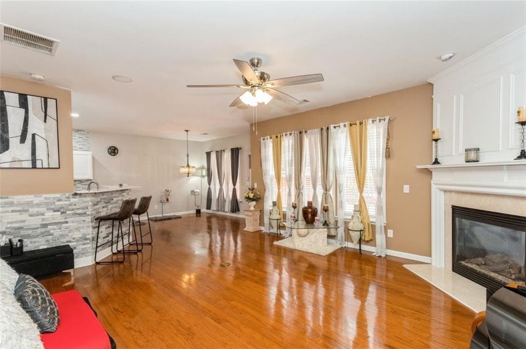 3 bedroom, 3 bathroom, 1,602 sq ft single family residence for sale at 3154 Welmingham Drive, Atlanta, GA 30331 — photo 4