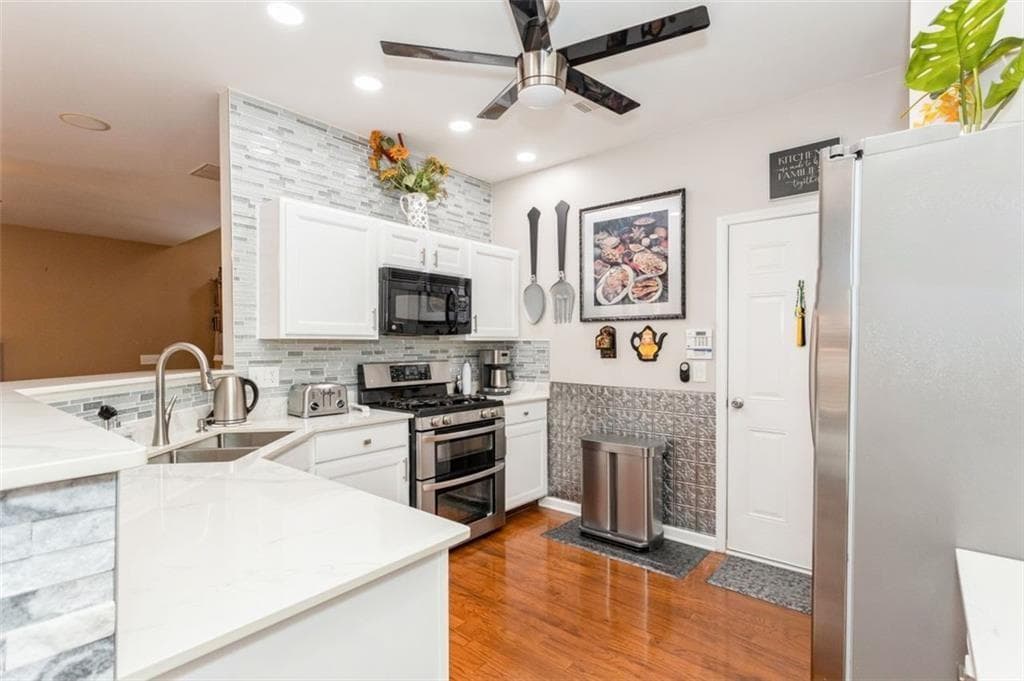 3 bedroom, 3 bathroom, 1,602 sq ft single family residence for sale at 3154 Welmingham Drive, Atlanta, GA 30331 — photo 8