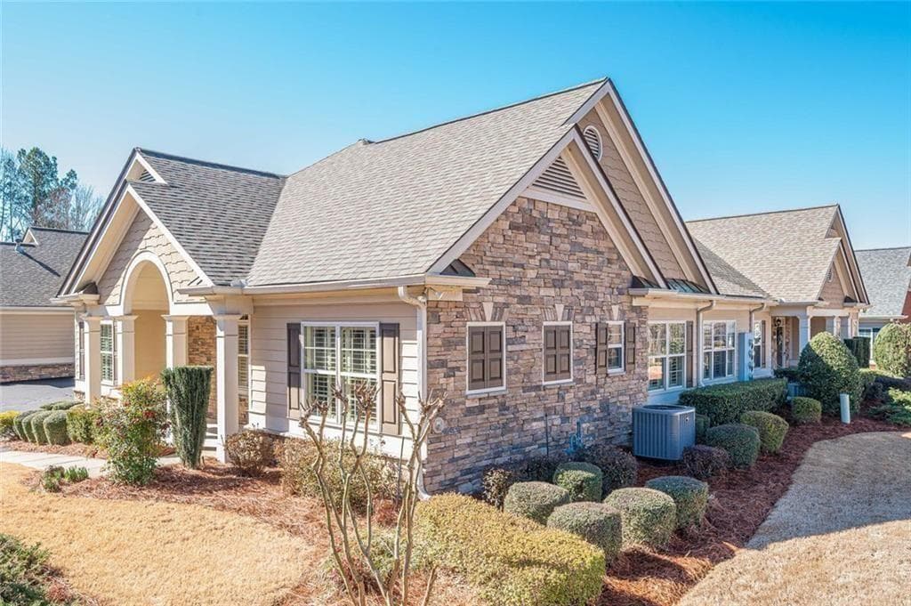 1020 Brook Knoll Lane 2402, Cumming, GA 30041 — most recent listing photo
