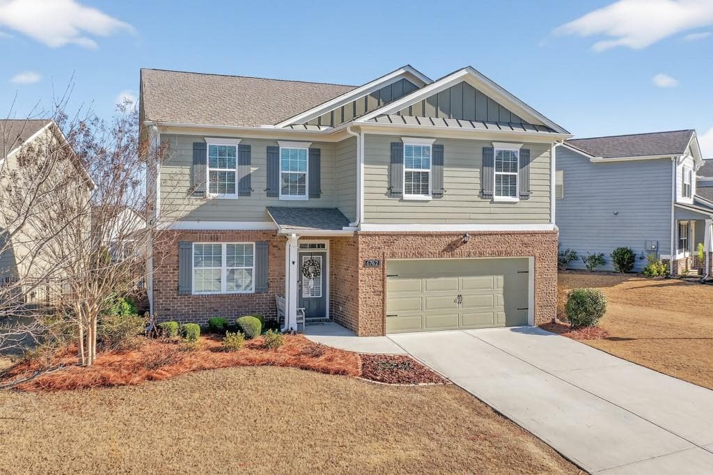6762 Star Gaze Court, Flowery Branch, GA 30542 — most recent listing photo