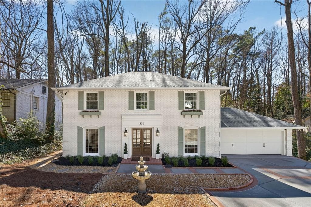 370 Valley Green Drive, Atlanta, GA 30342 — most recent listing photo