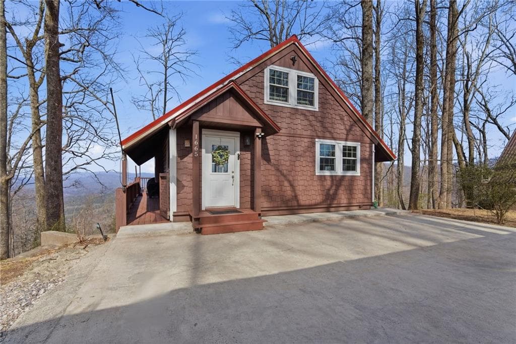 1665 Walnut Ridge, Ellijay, GA 30536 — most recent listing photo