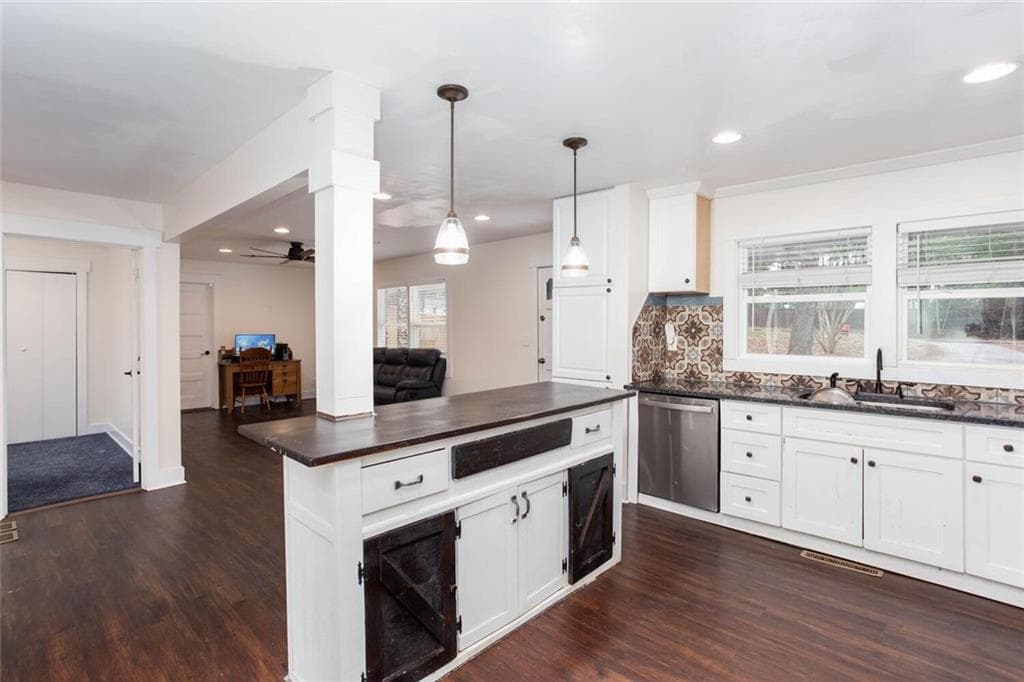 2 bedroom, 2 bathroom, 1,130 sq ft single family residence for sale at 3237 Gus Robinson Road, Powder Springs, GA 30127 — photo 5