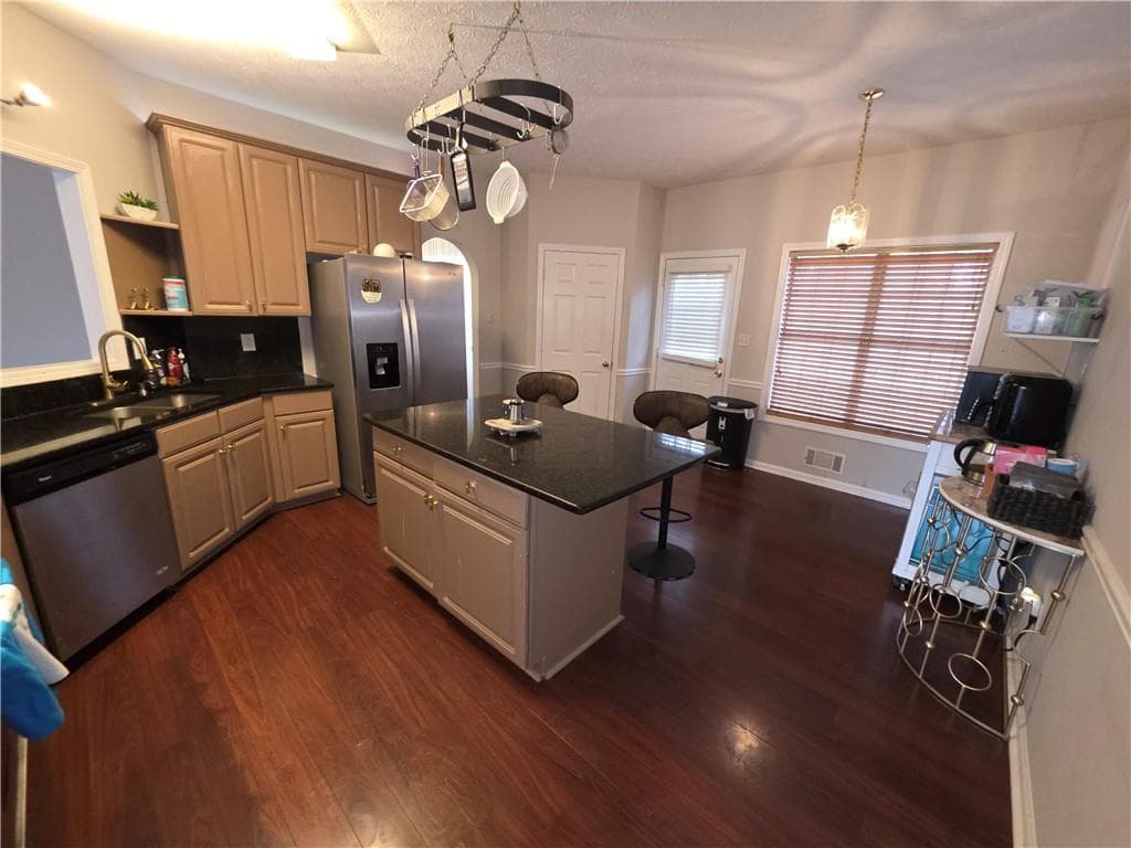 4 bedroom, 3 bathroom, 3,032 sq ft single family residence for sale at 5046 Sunbrook Drive, Acworth, GA 30101 — photo 9