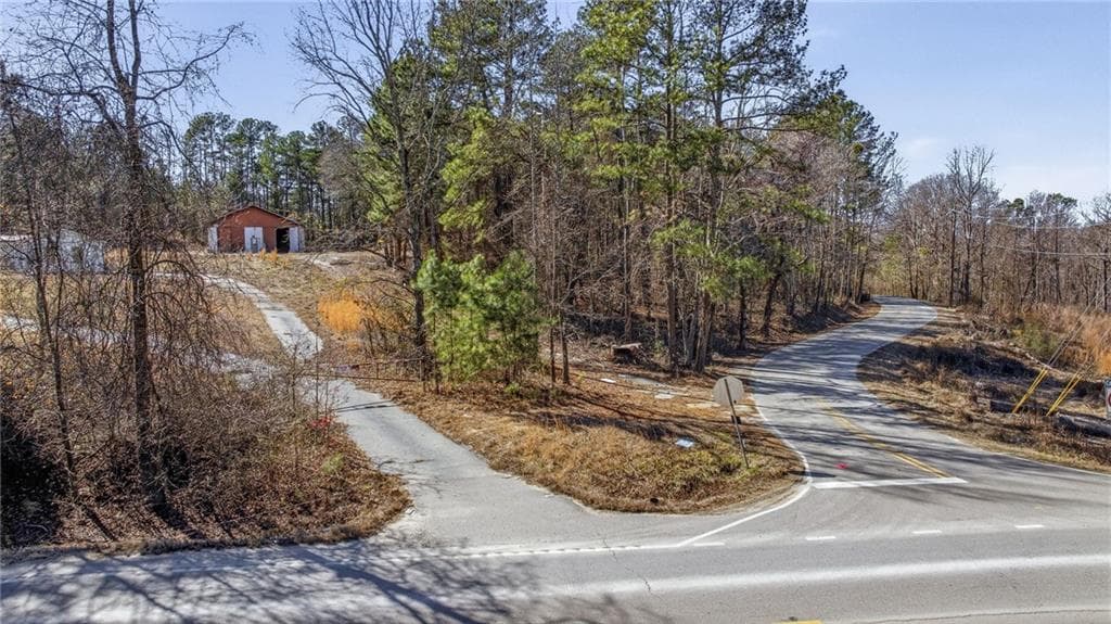 3 bedroom, 2 bathroom other for sale at 3004 Candler Road, Gainesville, GA 30507 — photo 8