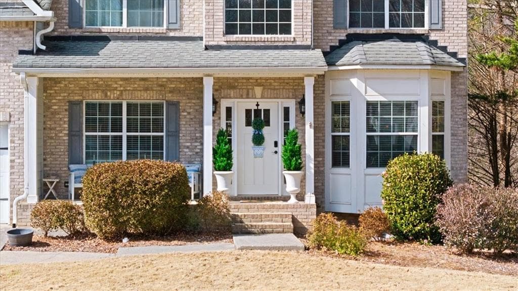 5 bedroom, 3 bathroom, 3,300 sq ft single family residence for sale at 429 Farmwood Way, Canton, GA 30115 — photo 3