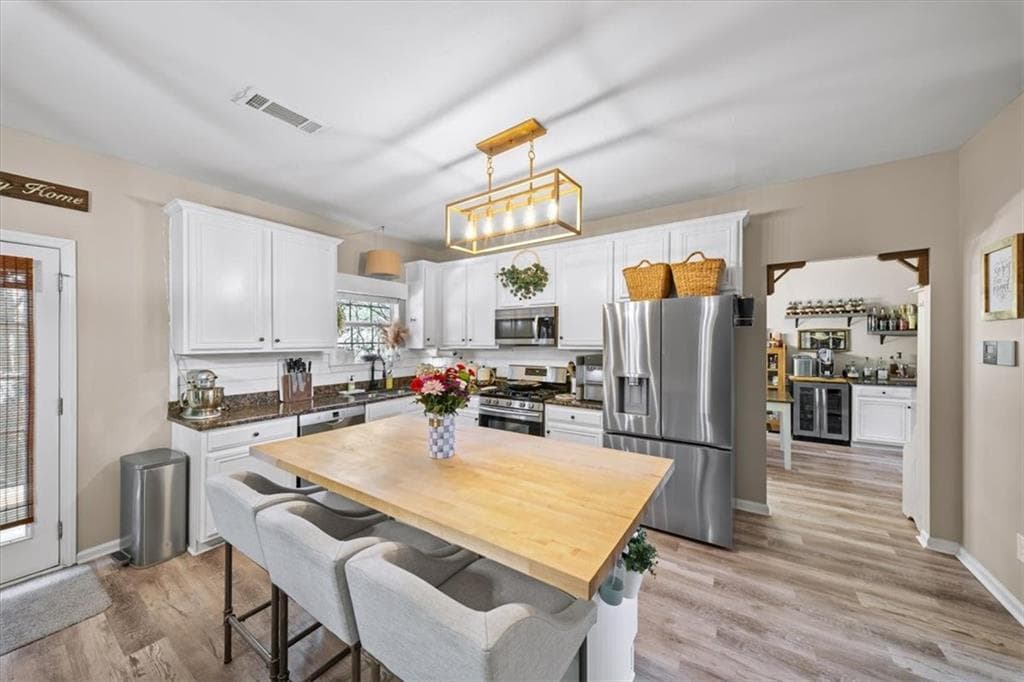 5 bedroom, 3 bathroom, 3,300 sq ft single family residence for sale at 429 Farmwood Way, Canton, GA 30115 — photo 10