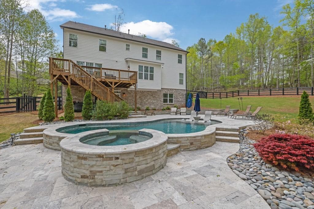 5 bedroom, 4 bathroom, 4,126 sq ft single family residence for sale at 123 Townsend Pass, Alpharetta, GA 30004 — photo 7