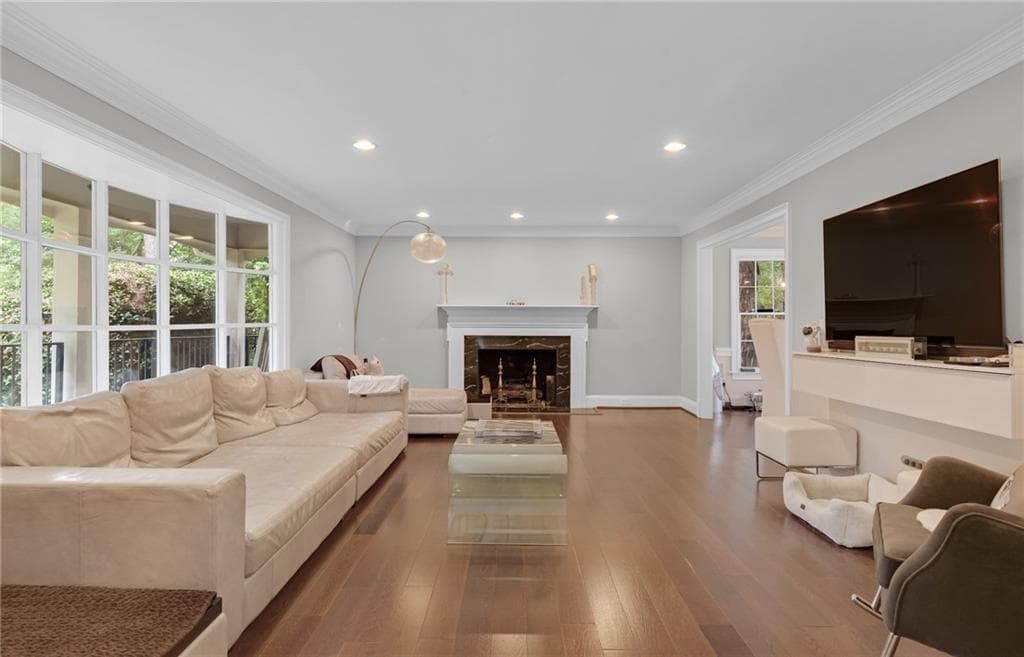 4 bedroom, 4 bathroom, 4,400 sq ft single family residence for sale at 2660 Spalding Drive, Atlanta, GA 30350 — photo 6