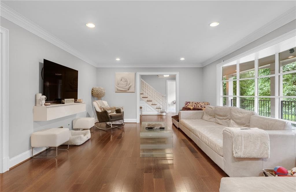 4 bedroom, 4 bathroom, 4,400 sq ft single family residence for sale at 2660 Spalding Drive, Atlanta, GA 30350 — photo 7
