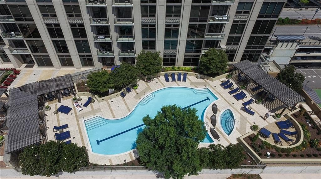 1 bedroom, 2 bathroom, 1,244 sq ft condominium under contract at 270 17th Street 1607, Atlanta, GA 30363 — photo 8
