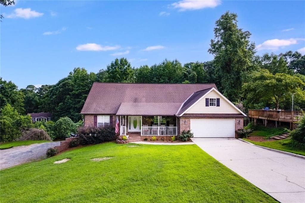 3 bedroom, 3 bathroom, 2,960 sq ft single family residence for sale at 144 Bobs Drive, Mableton, GA 30126