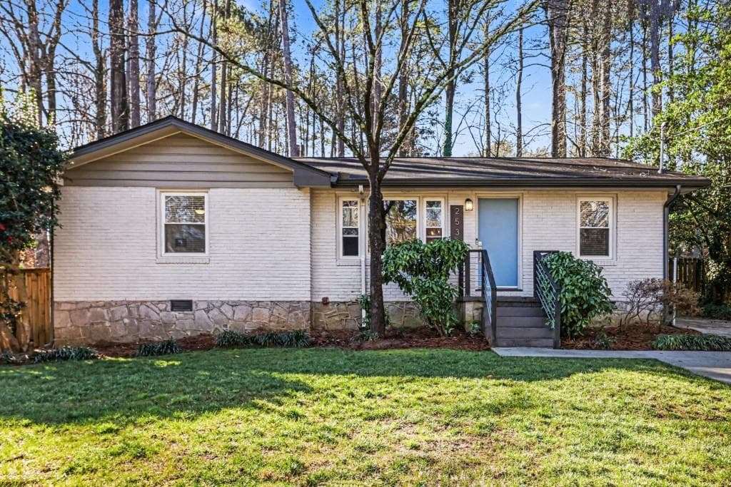 2531 McCurdy Way, Decatur, GA 30033 — most recent listing photo