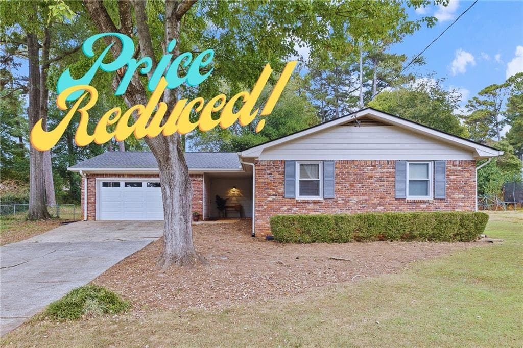 3 bedroom, 2 bathroom, 1,452 sq ft single family residence sold at 2577 Glen Circle, Lawrenceville, GA 30044