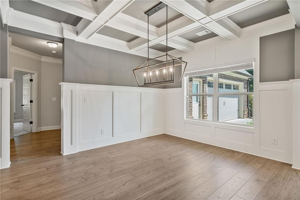 4 bedroom, 3 bathroom, 2,682 sq ft single family residence for sale at 902 Edgewater Drive, Loganville, GA 30052 — photo 7