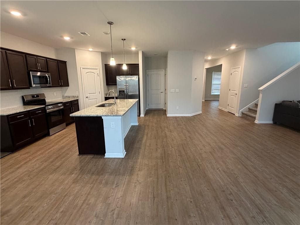 4 bedroom, 3 bathroom, 2,828 sq ft single family residence for sale at 16 Jazz Drive, Pooler, GA 31322 — photo 7
