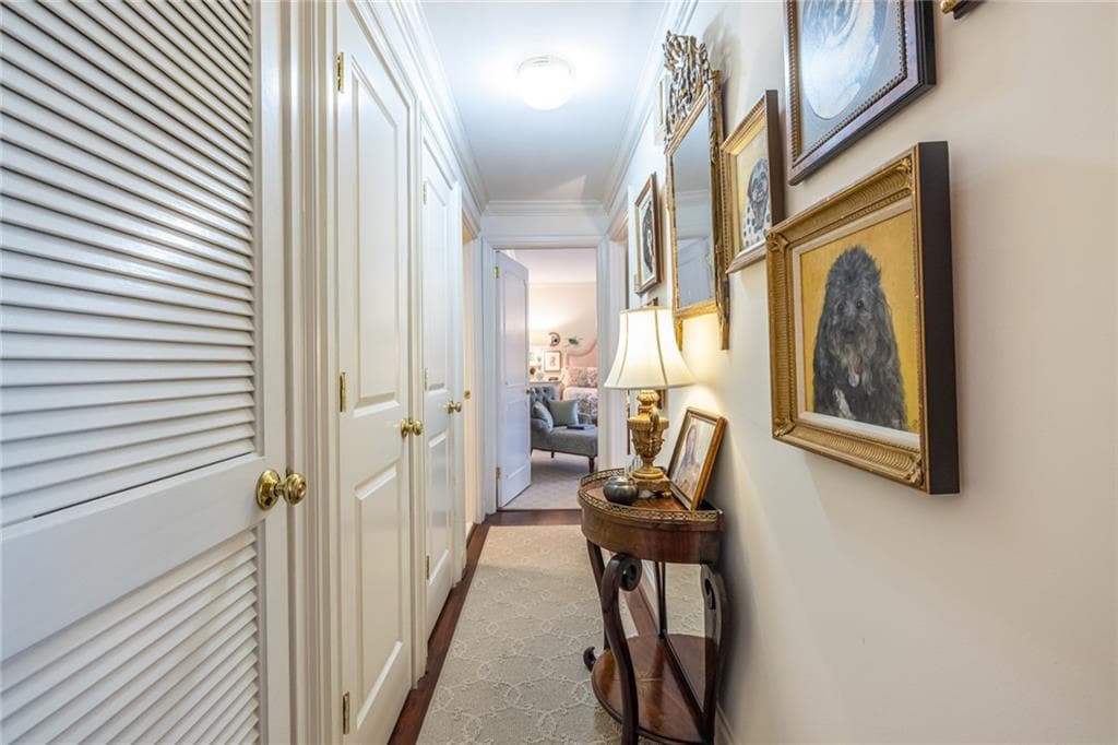 2 bedroom, 2 bathroom, 1,500 sq ft condominium for sale at 2734 Peachtree Road A404, Atlanta, GA 30305 — photo 5